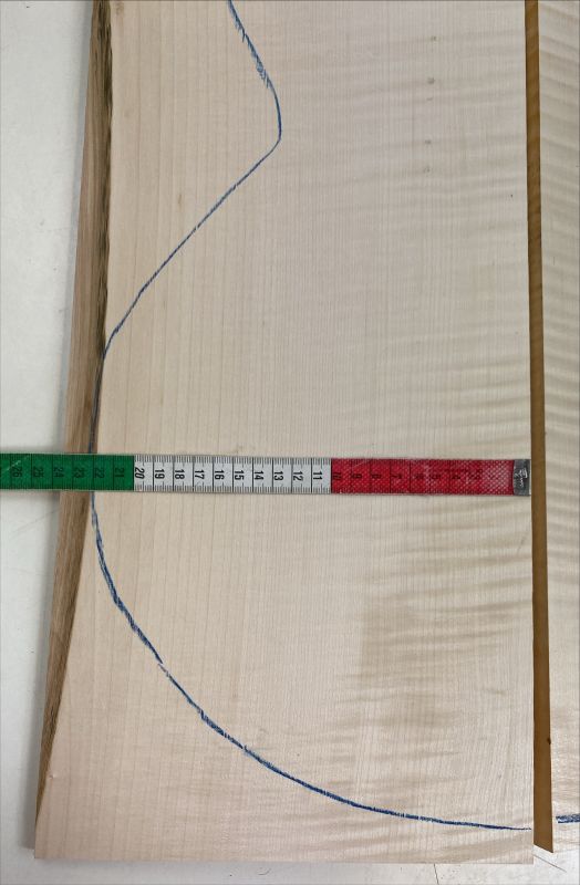 Boden & Zargen Ahorn, europ. Archtop Einzelstück #022